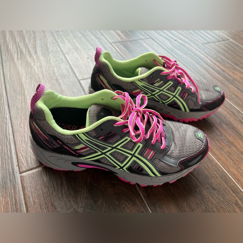 Women’s asics gel-venture 5 running shoe